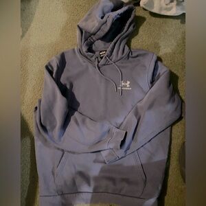 Men’s underarmor hoodie